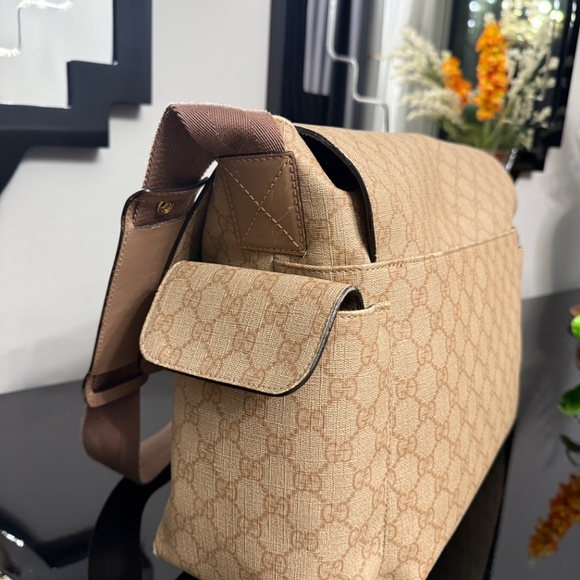 GUCCİ DIAPER BAG - Picture 3 of 9